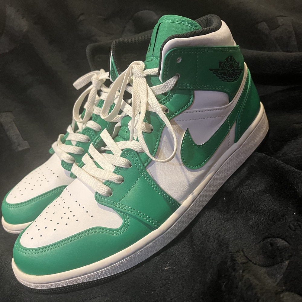 Nike Air Jordan 1 Mid - Green And White Mens Size 10